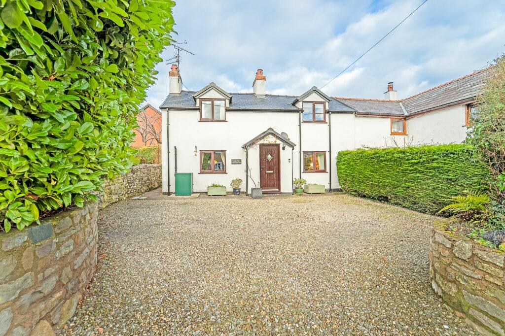 Cilcain Road, Gwernaffield, CH7