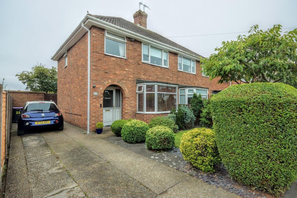 Holmes Close, Louth, LN11