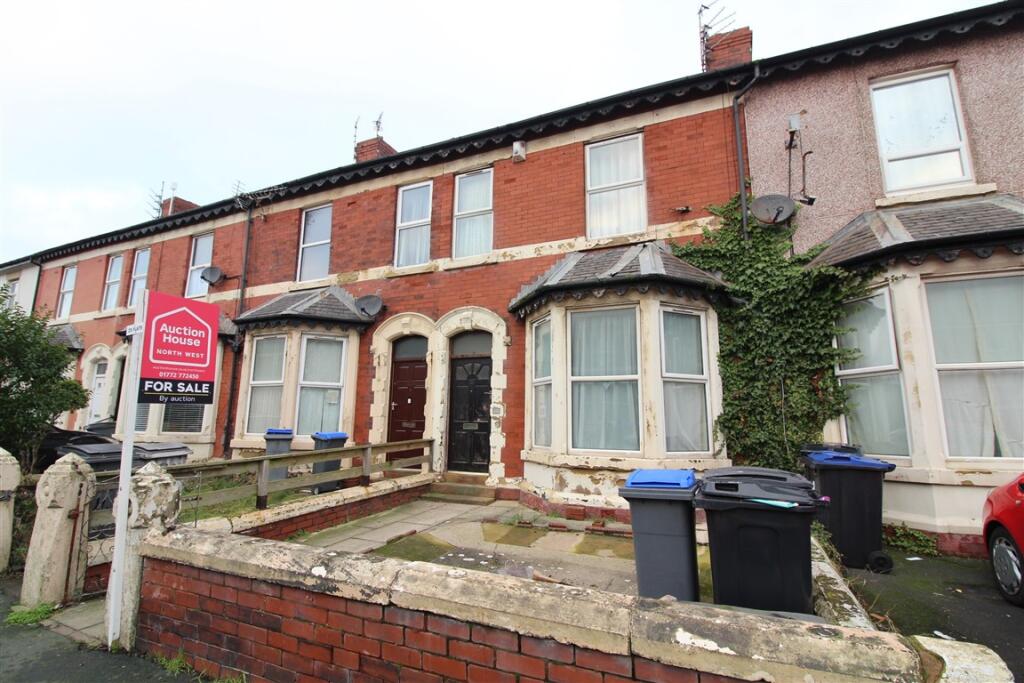 22 Clifford Road, Blackpool, Lancashire FY1 2PU