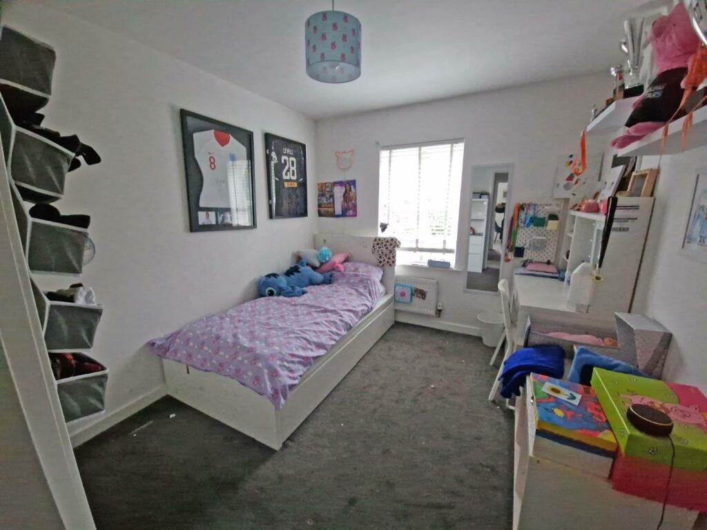 Bedroom3.jpg