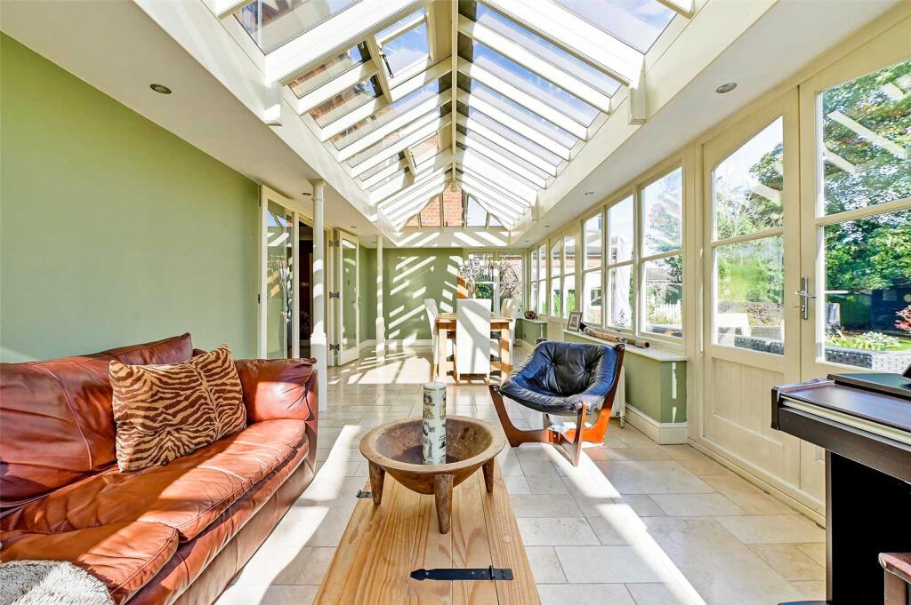 Orangery/Dining Room