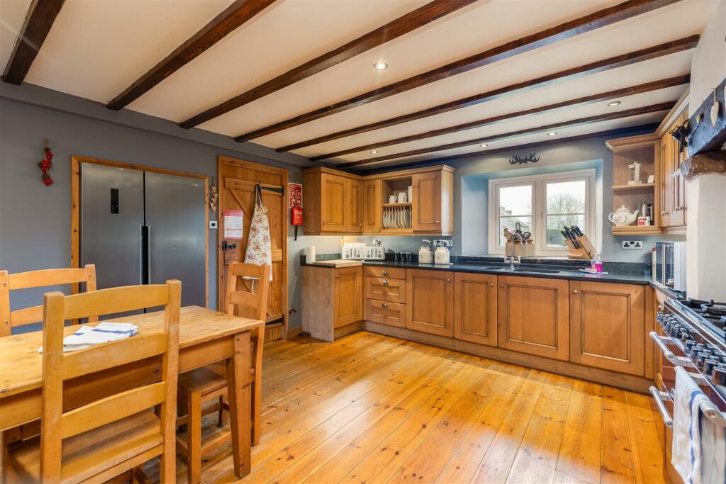 Featherstone Cottage Kitchen Breakfast Room-3.jpg