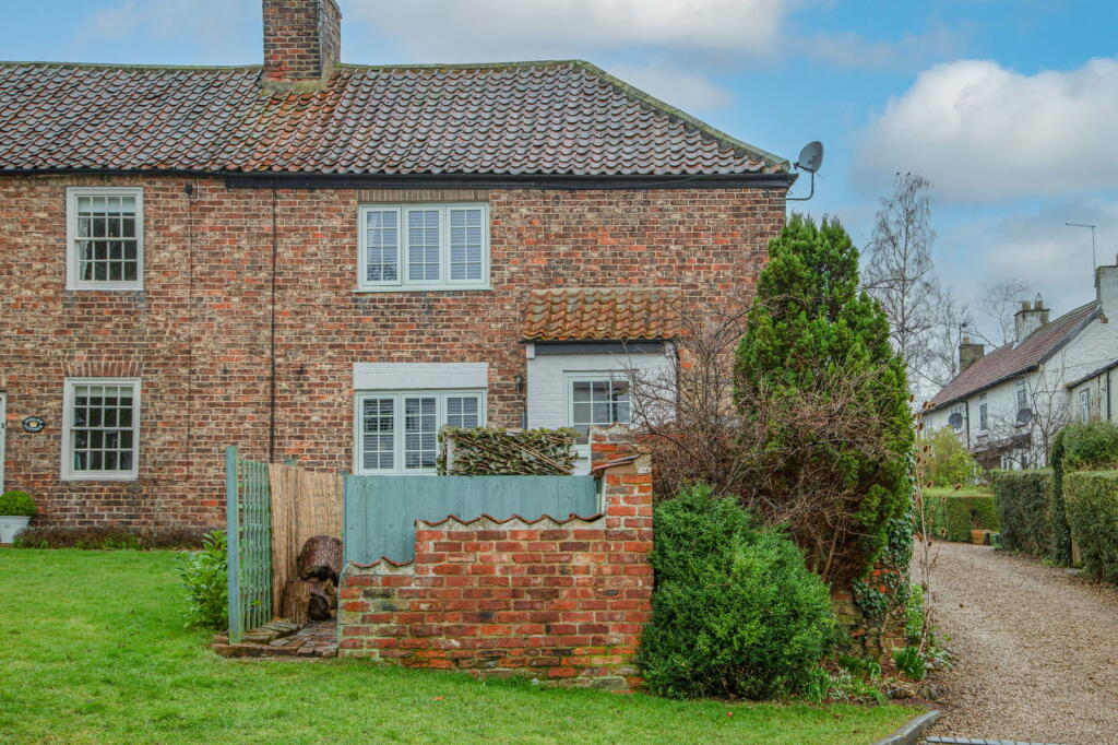 North End, Hutton Rudby, Yarm, TS15 0DG