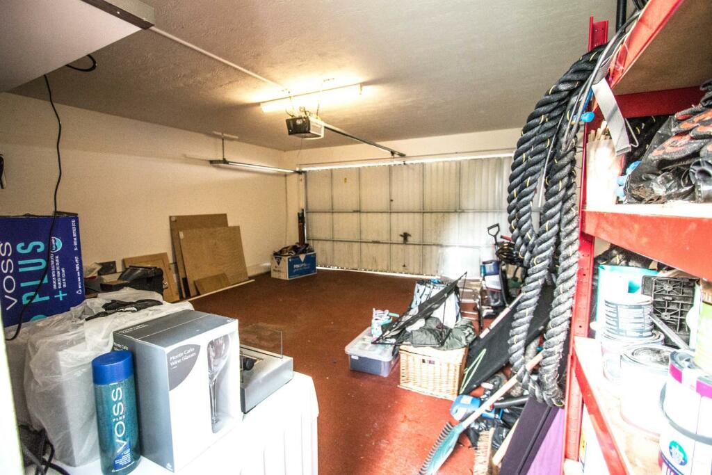 Garage---Internal-view.jpg