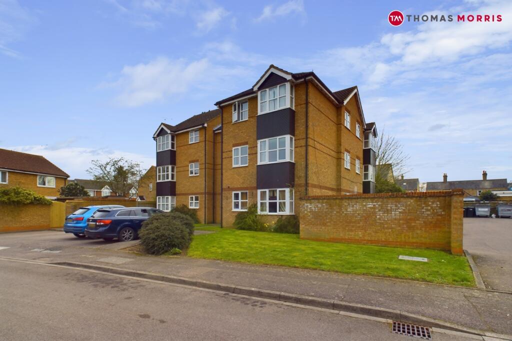 Elgar Drive, Shefford, Bedfordshire, SG17