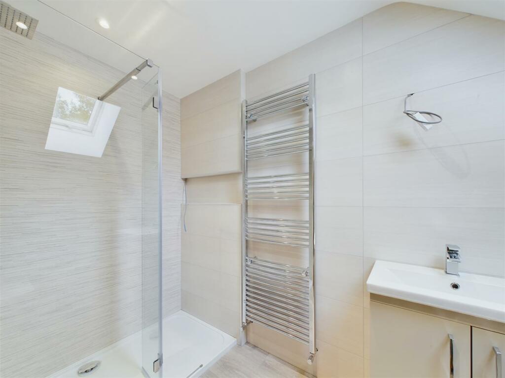 En-suite shower room