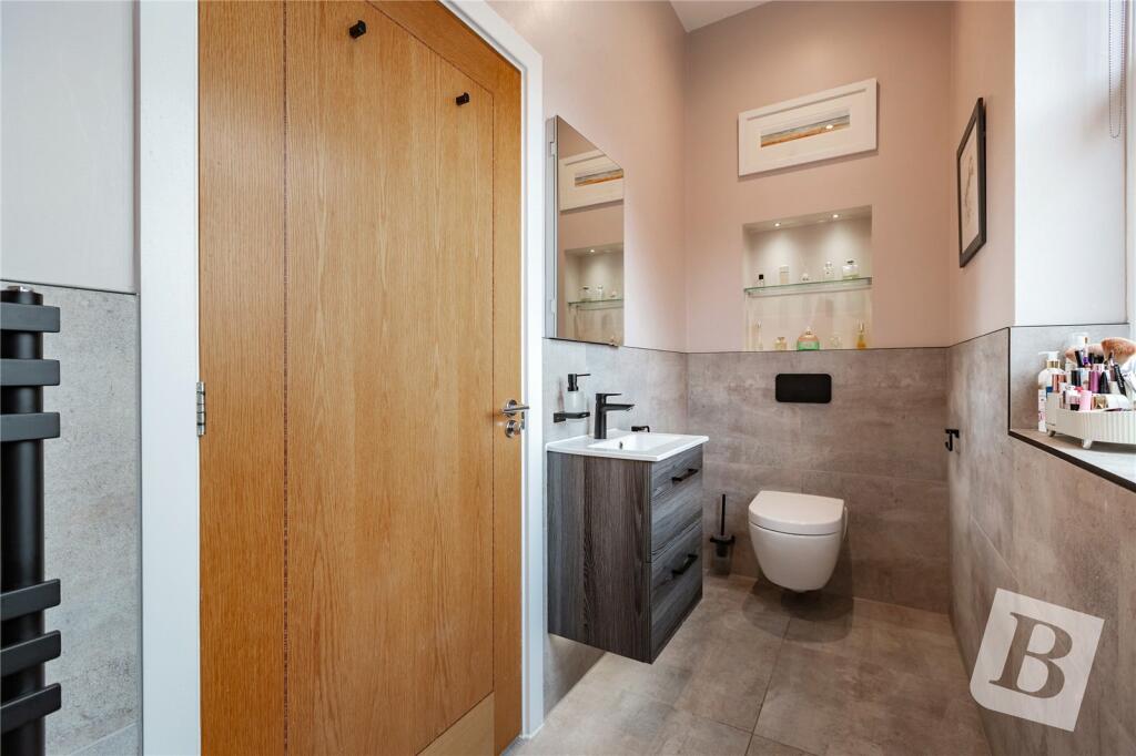 Ensuite Shower Room