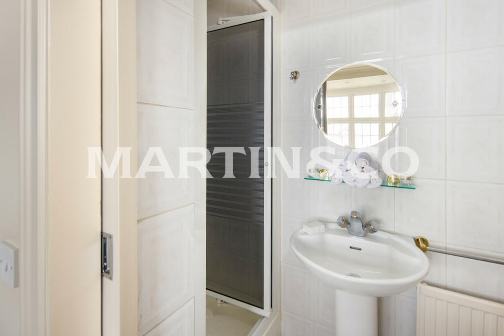 14_En Suite