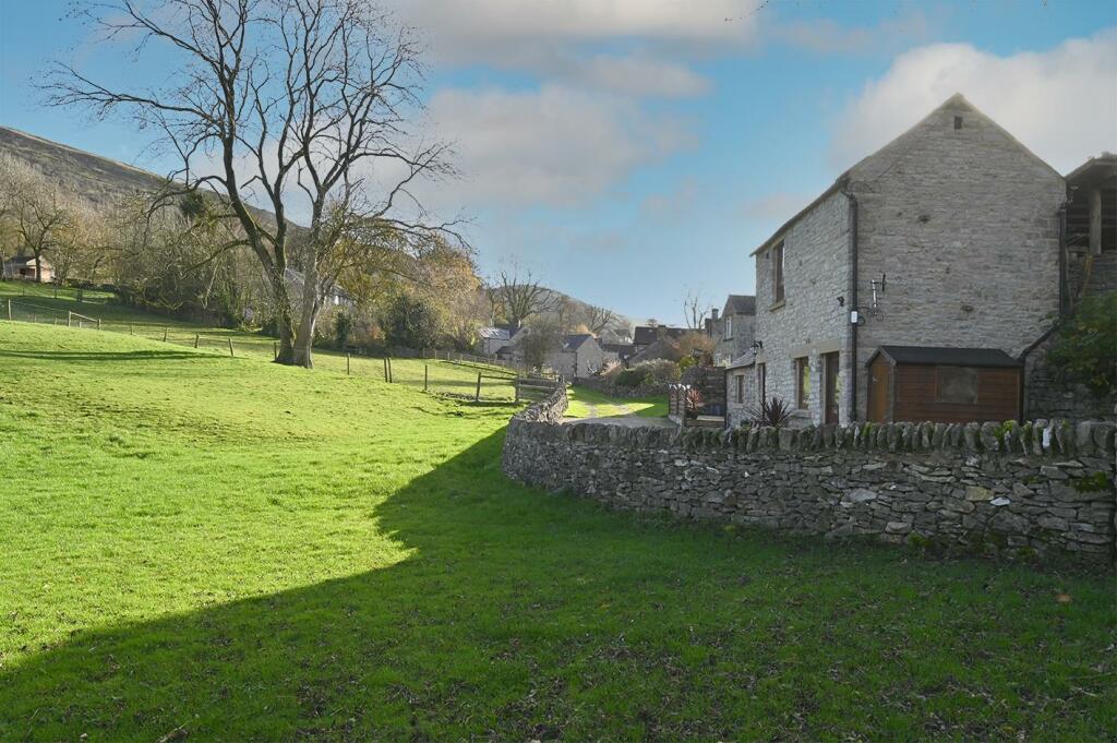 Woodcroft Barn