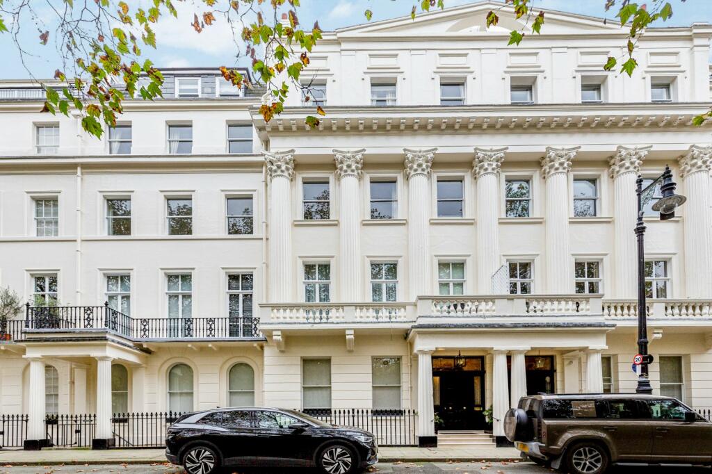 Eaton Square, London, SW1W