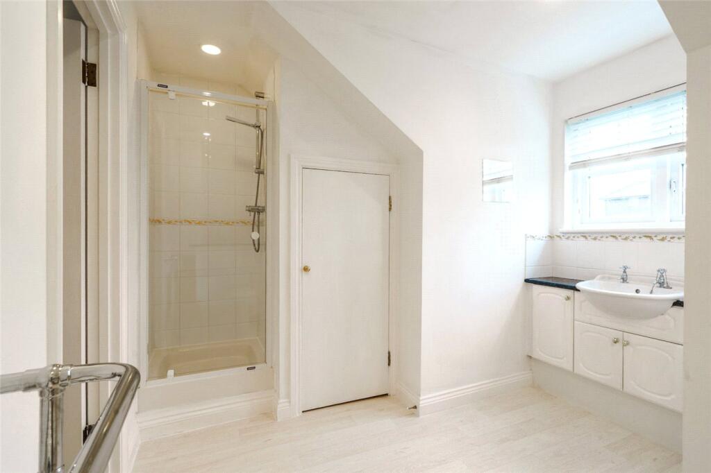 Ensuite Shower Room