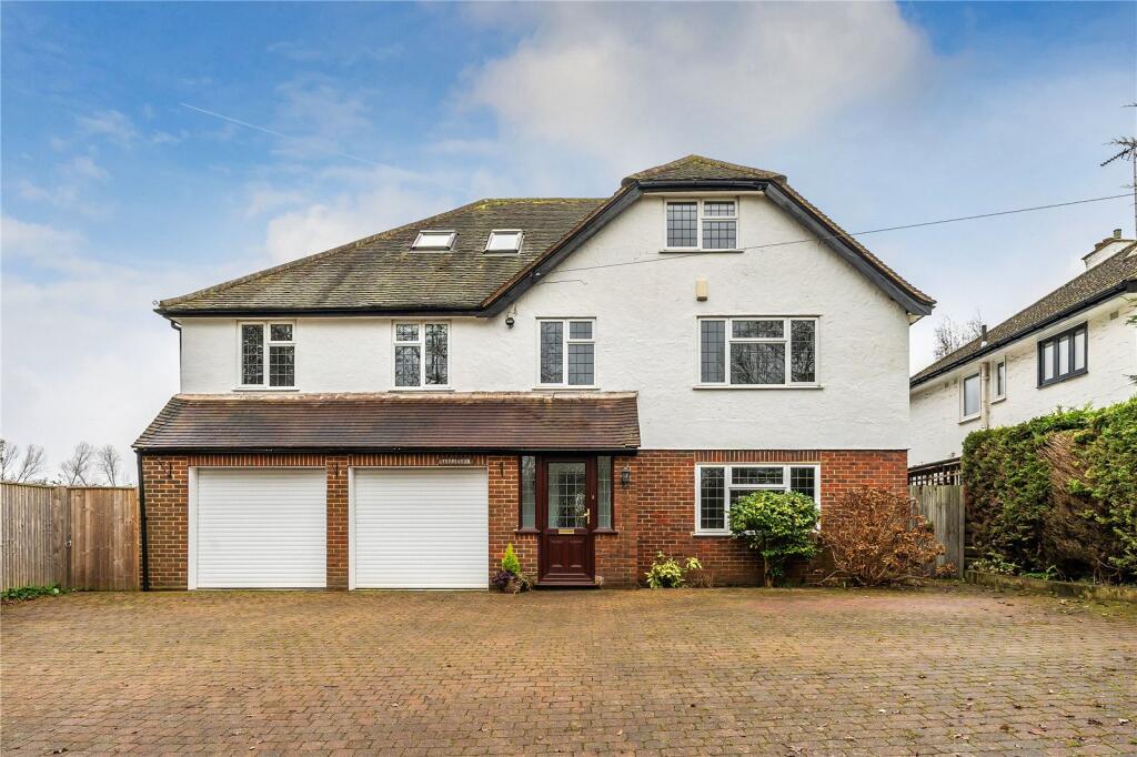 Effingham Common Road, Effingham, Leatherhead, Surrey, KT24