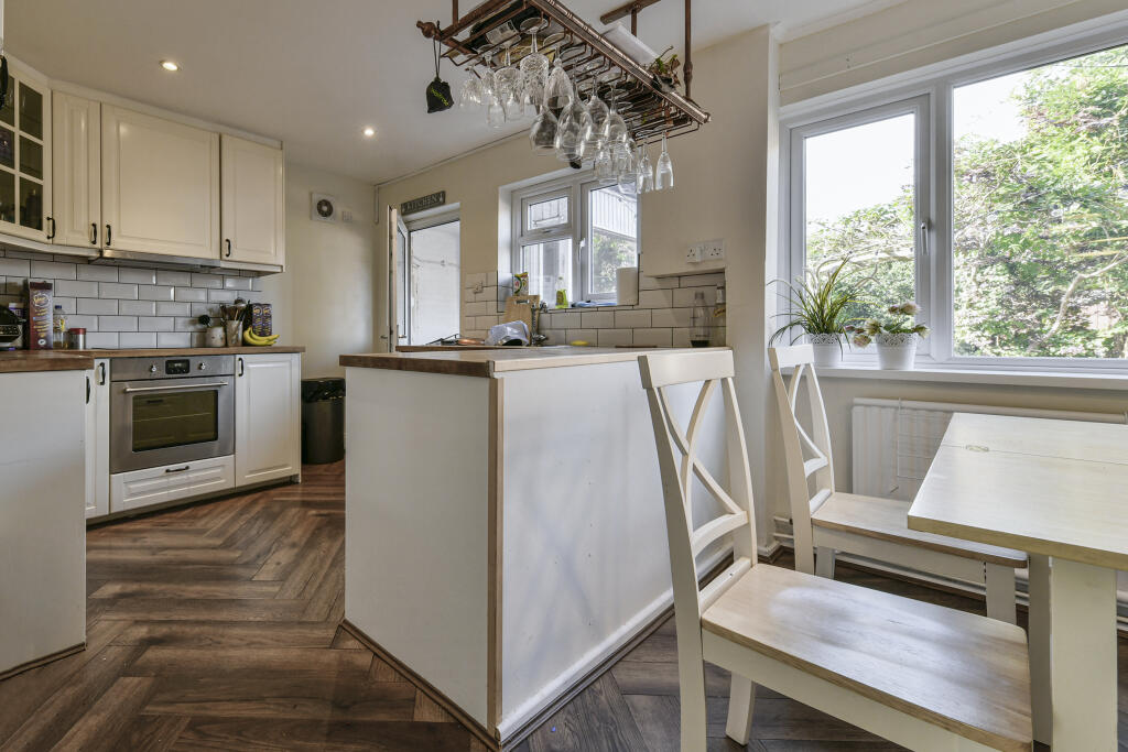 Kitchen-Dining room