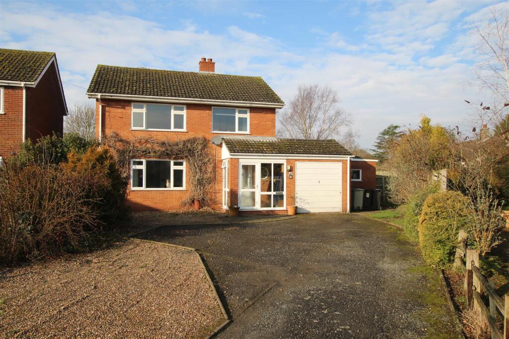 Greenacres, Donington-On-Bain, Louth