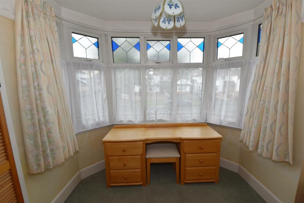 Bay window  bedroom 1.jpg