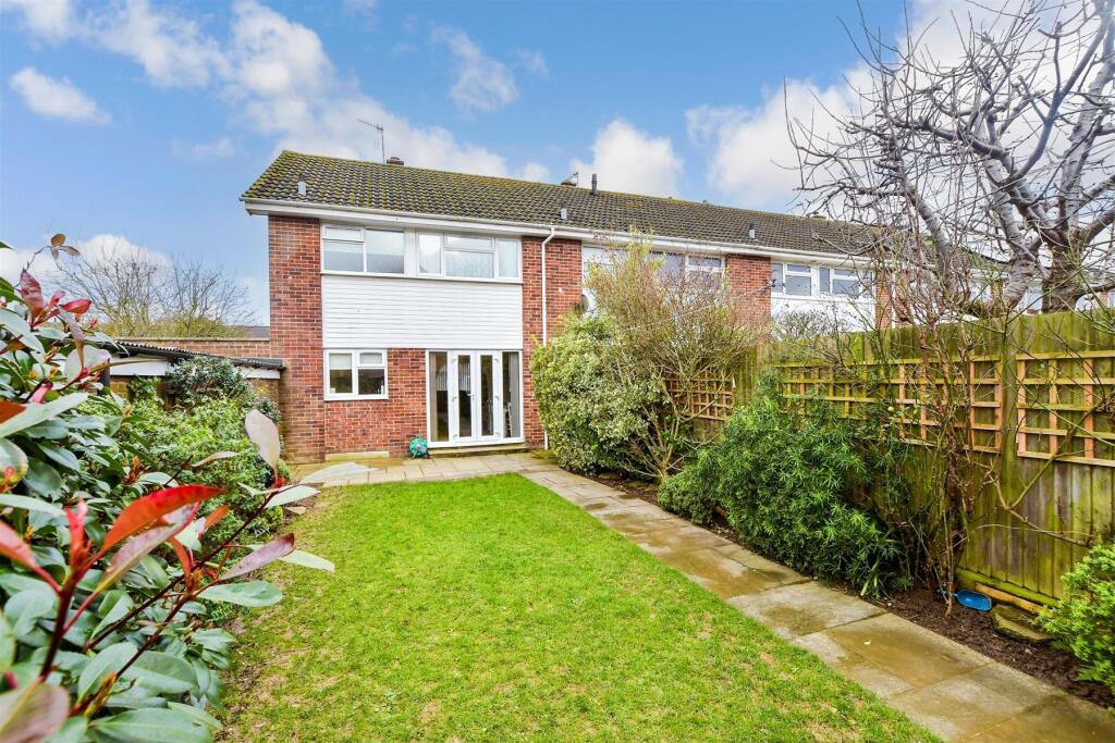 Forest Road, Paddock Wood, Tonbridge, Kent