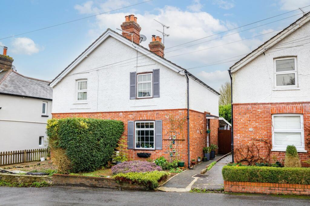 Bakers Lane, Lingfield, RH7