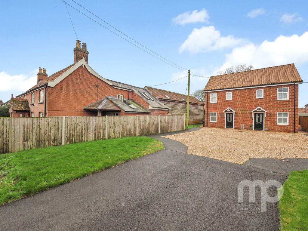 Garden Villas Station Road, Spooner Row, Wymondham, NR18 9JR