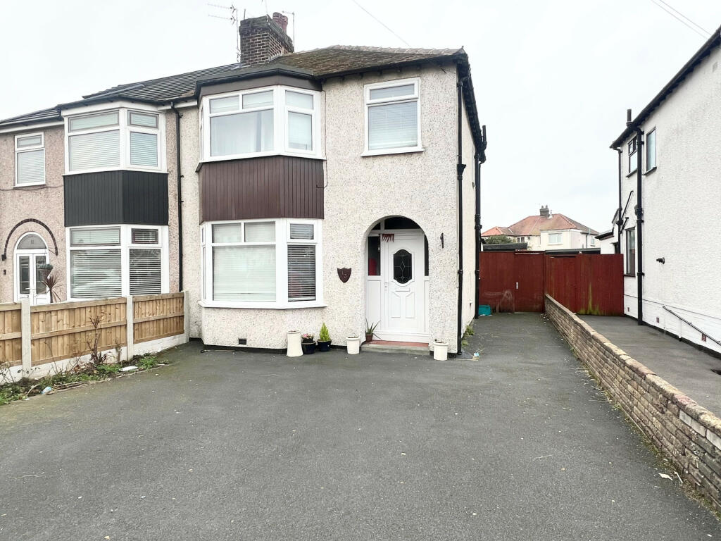 Beach Road, Fleetwood, Lancashire, FY7