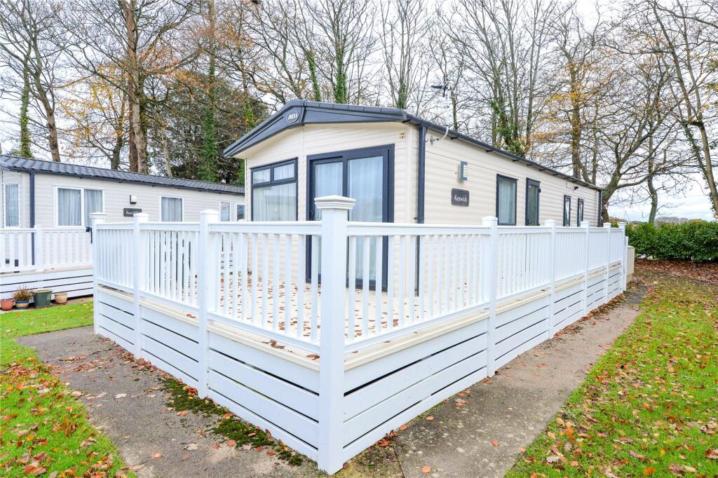 Rowan, Hoburne Bashley Holiday Park, New Milton, Hampshire, BH25