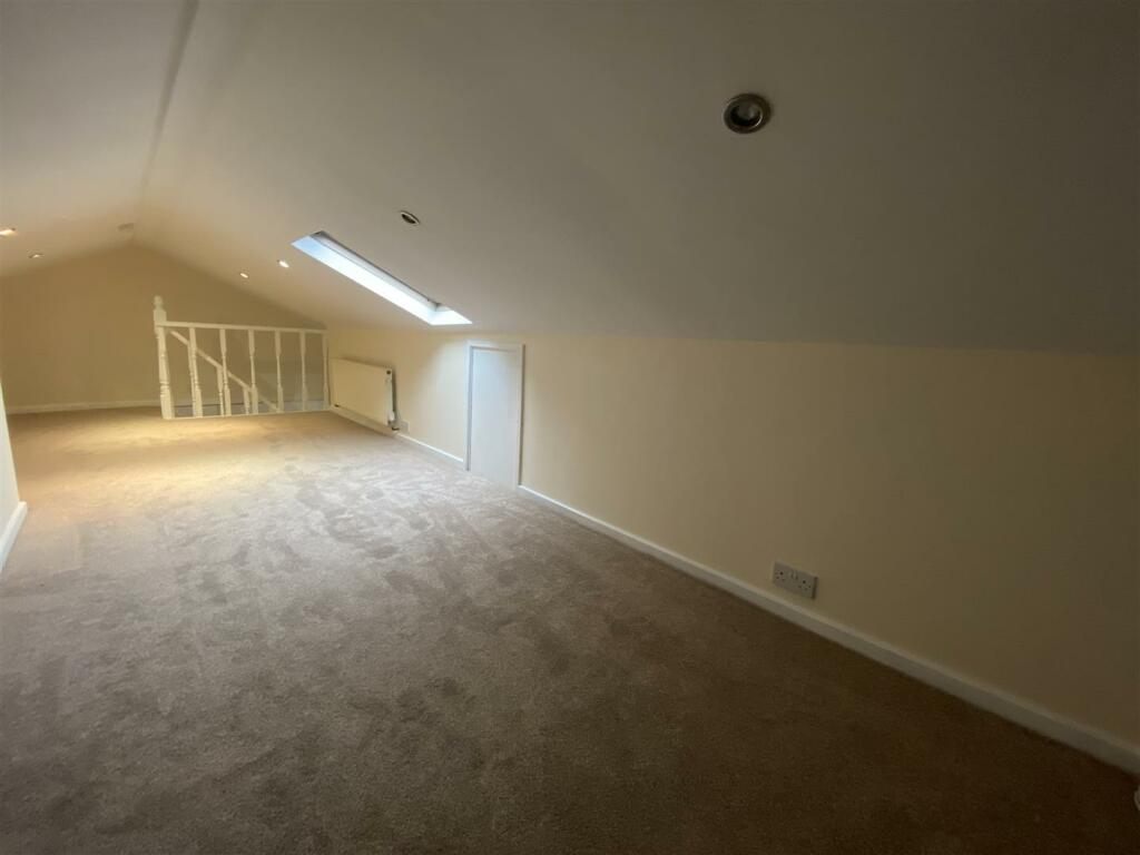 Attic/storage space