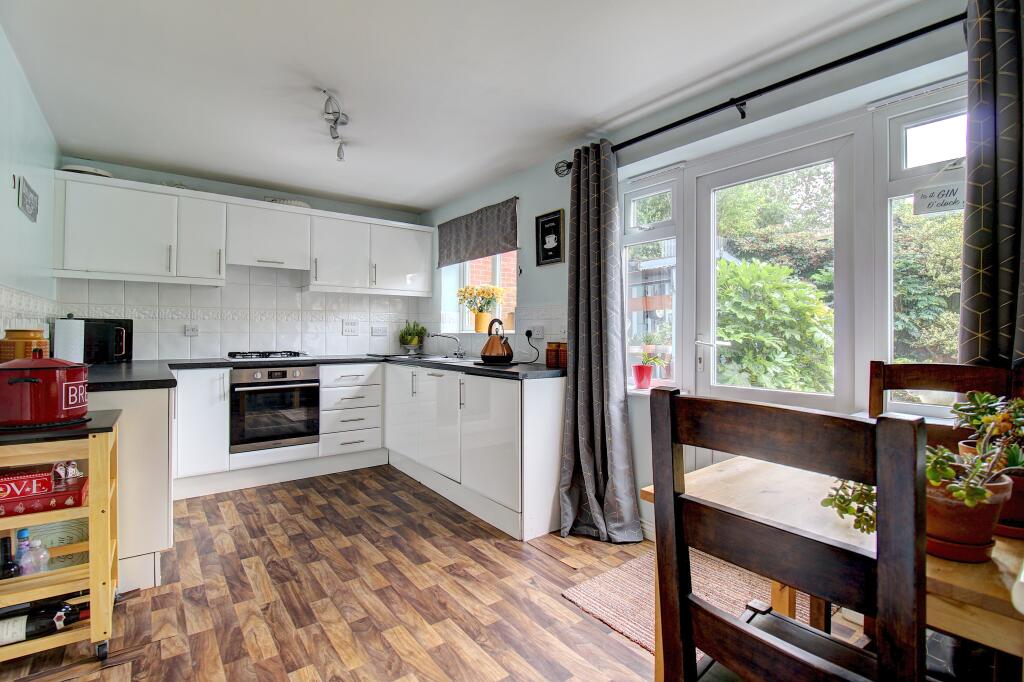 Kitchen with Breakfast Area