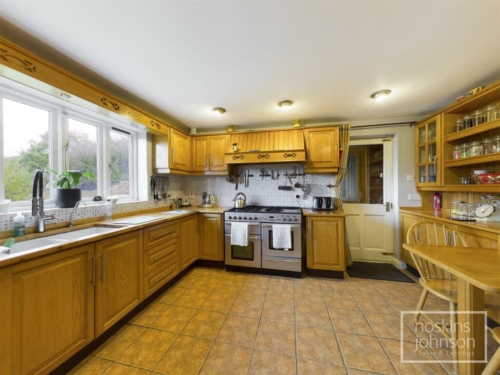 Kitchen/Breakfast Room