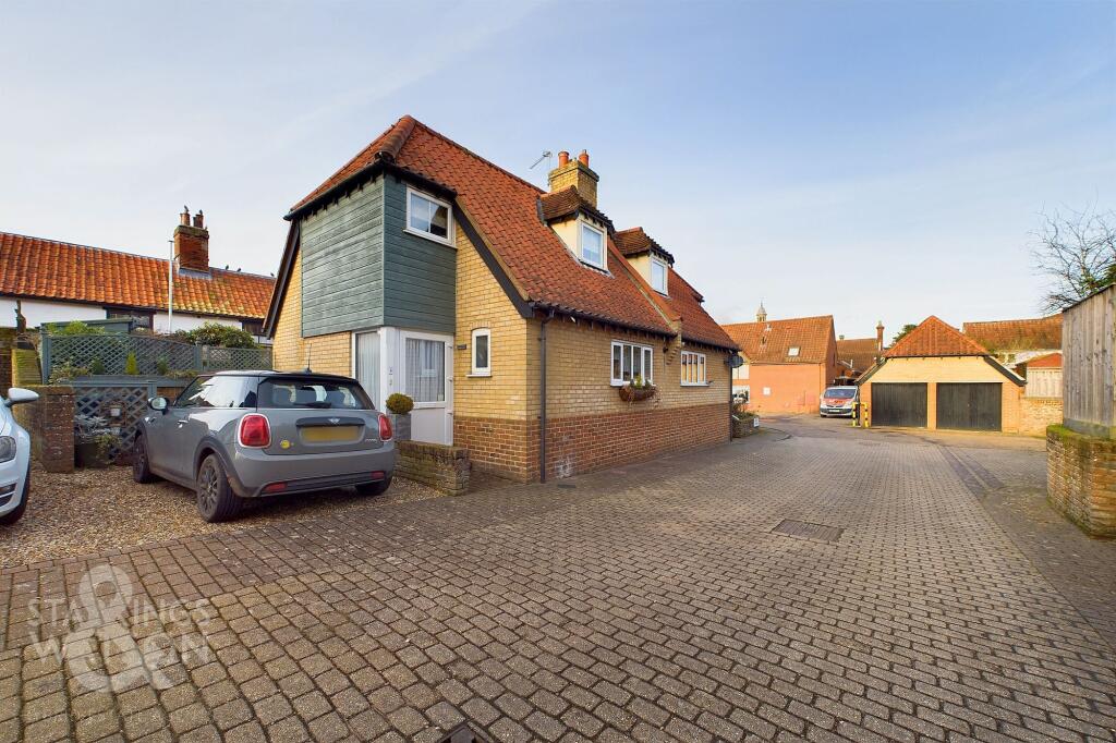 Magpie Court, Harleston