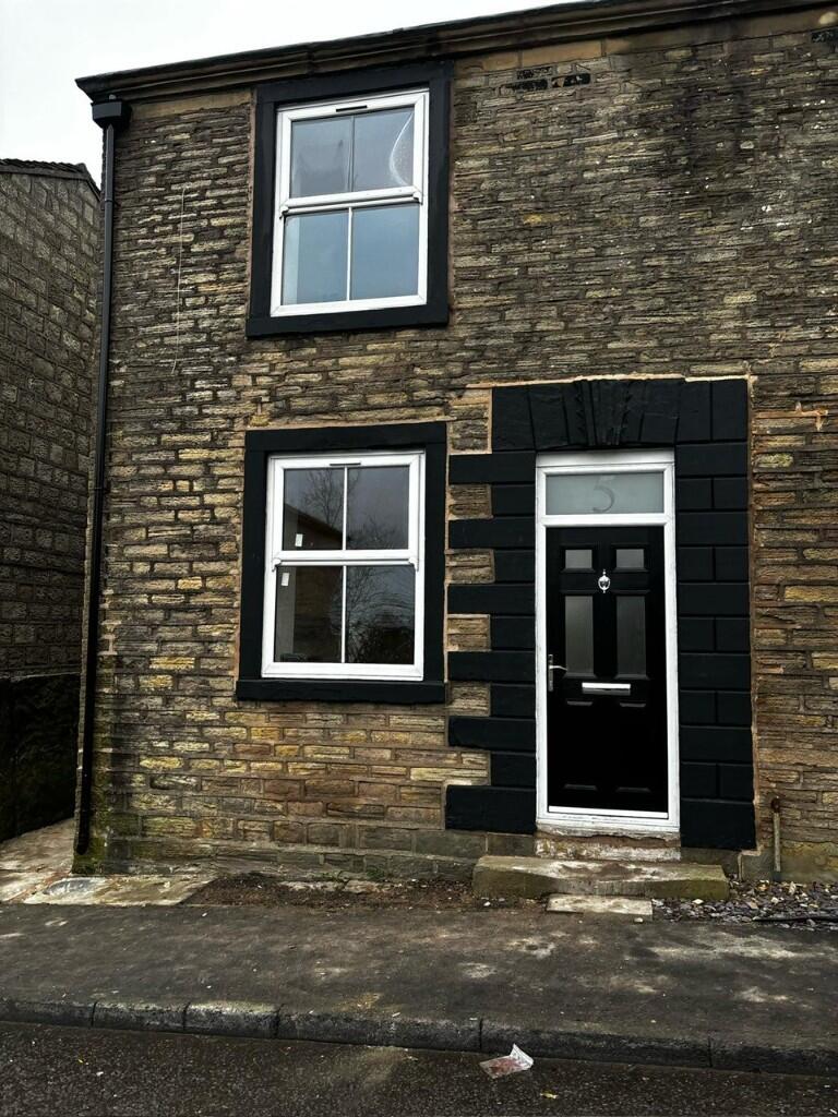 Huddersfield Road, Oldham, Greater Manchester, OL4