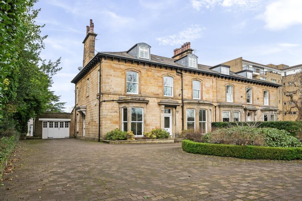 Beech Grove, Harrogate, North Yorkshire, UK, HG2