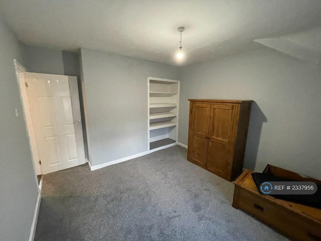 Smaller Double Bedroom