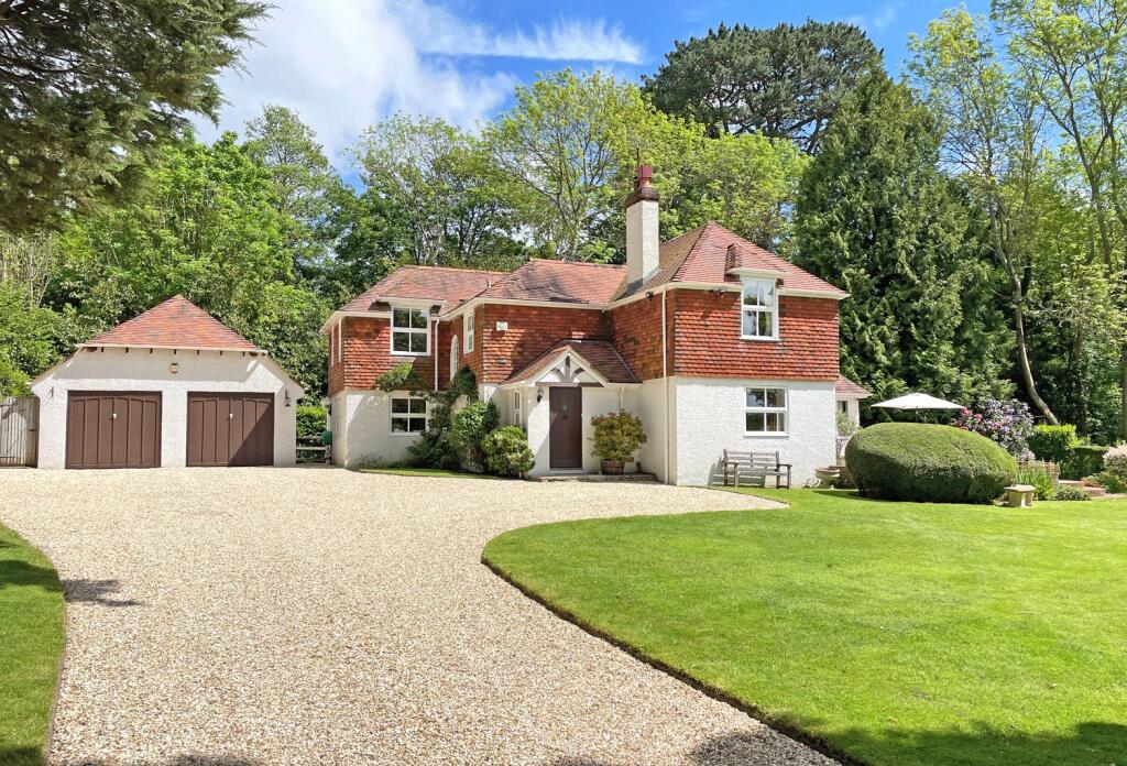 Dock Lane, Beaulieu, Brockenhurst, Hampshire, SO42