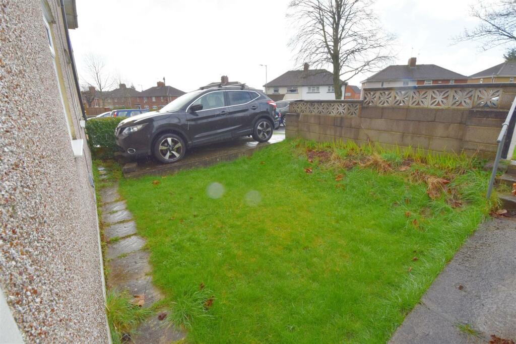 Front garden and parking.jpg