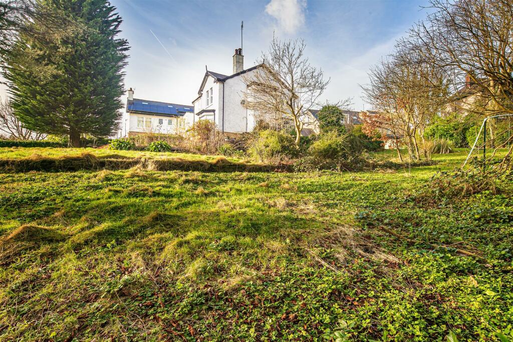 Gable end and garden