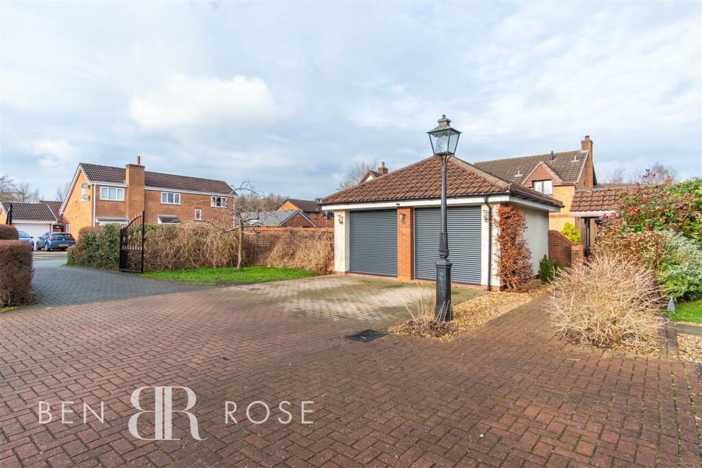 Driveway/Double Garage