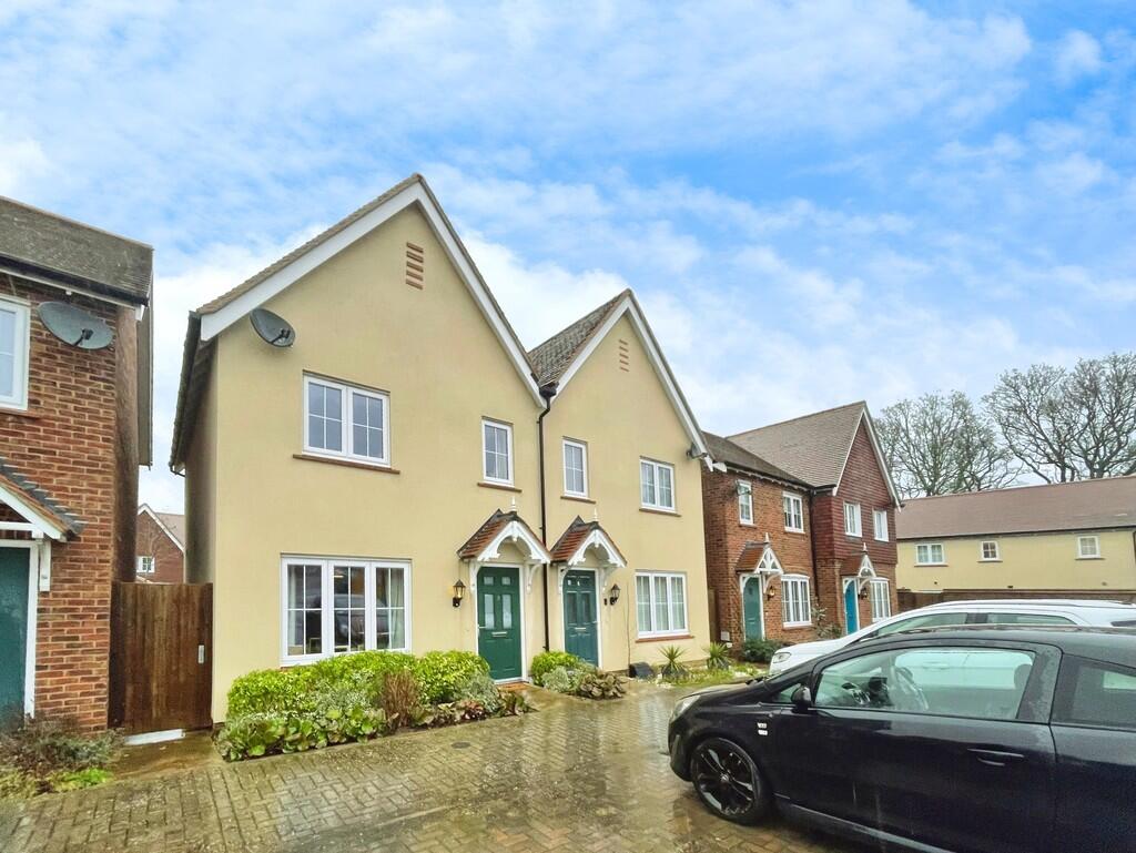 Flora View, Chineham, Basingstoke