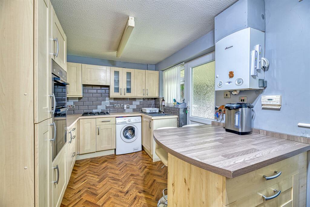 Kitchen/Dining Room