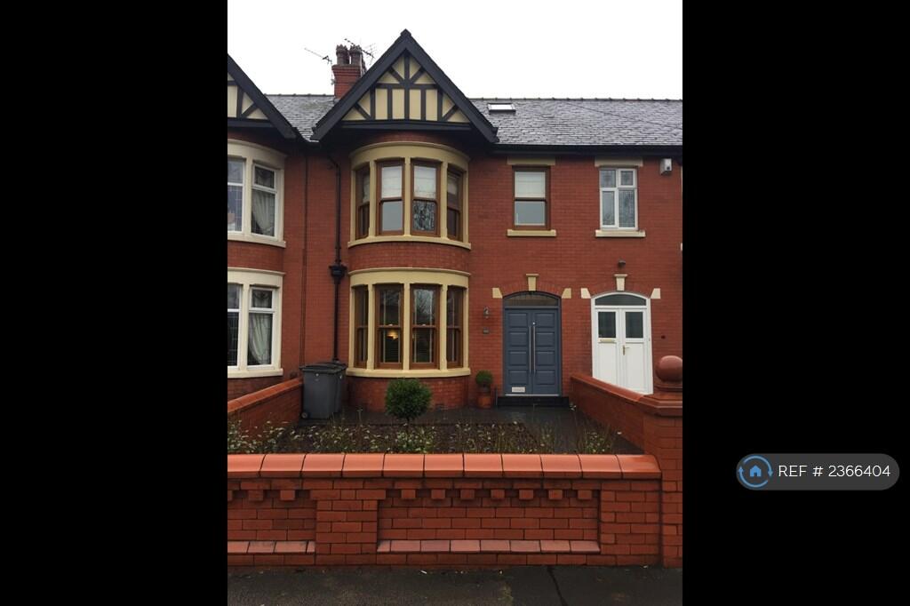 West Park Drive, Blackpool, FY3