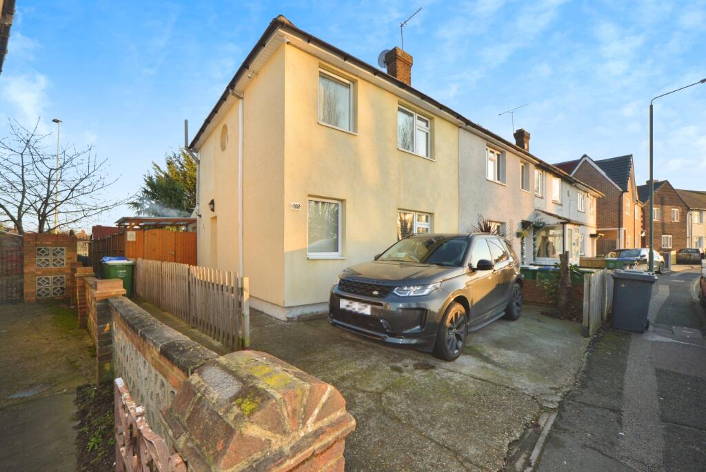 Howbury Lane, Erith, DA8