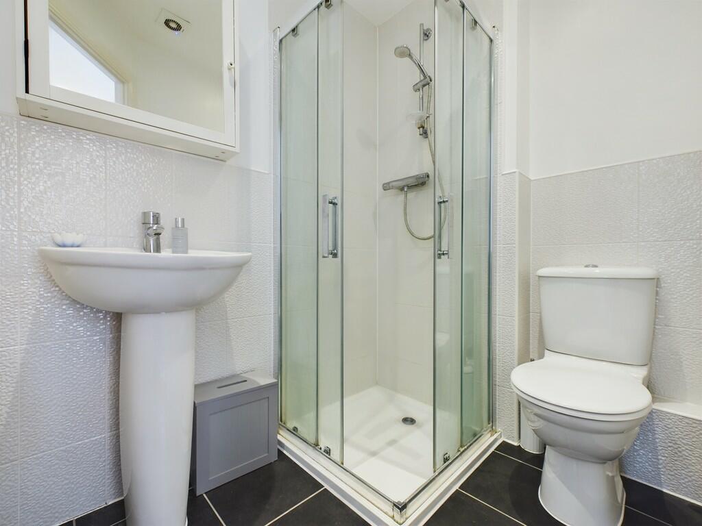 Master Ensuite