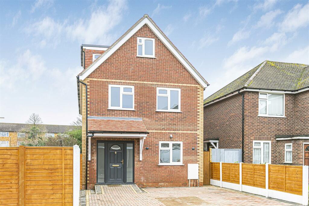 Silverdale Close, Cheam, Sutton