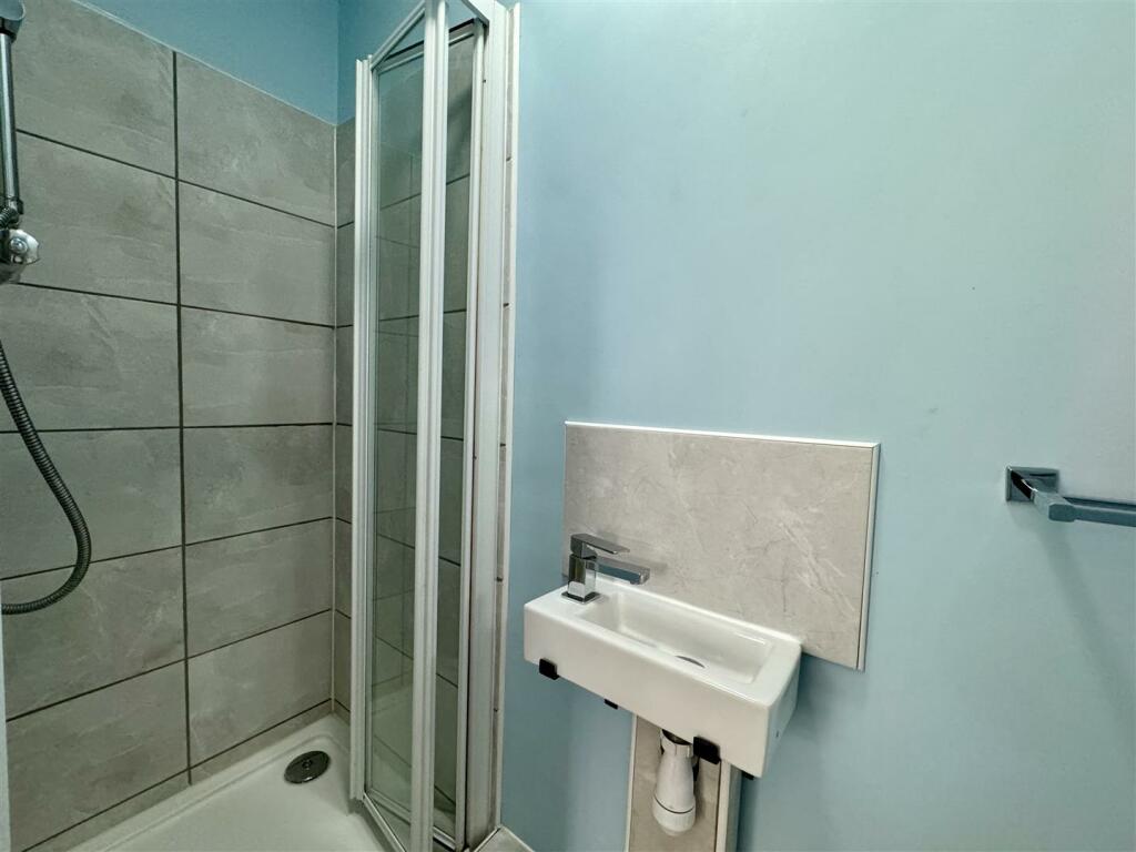 En-Suite Shower Room