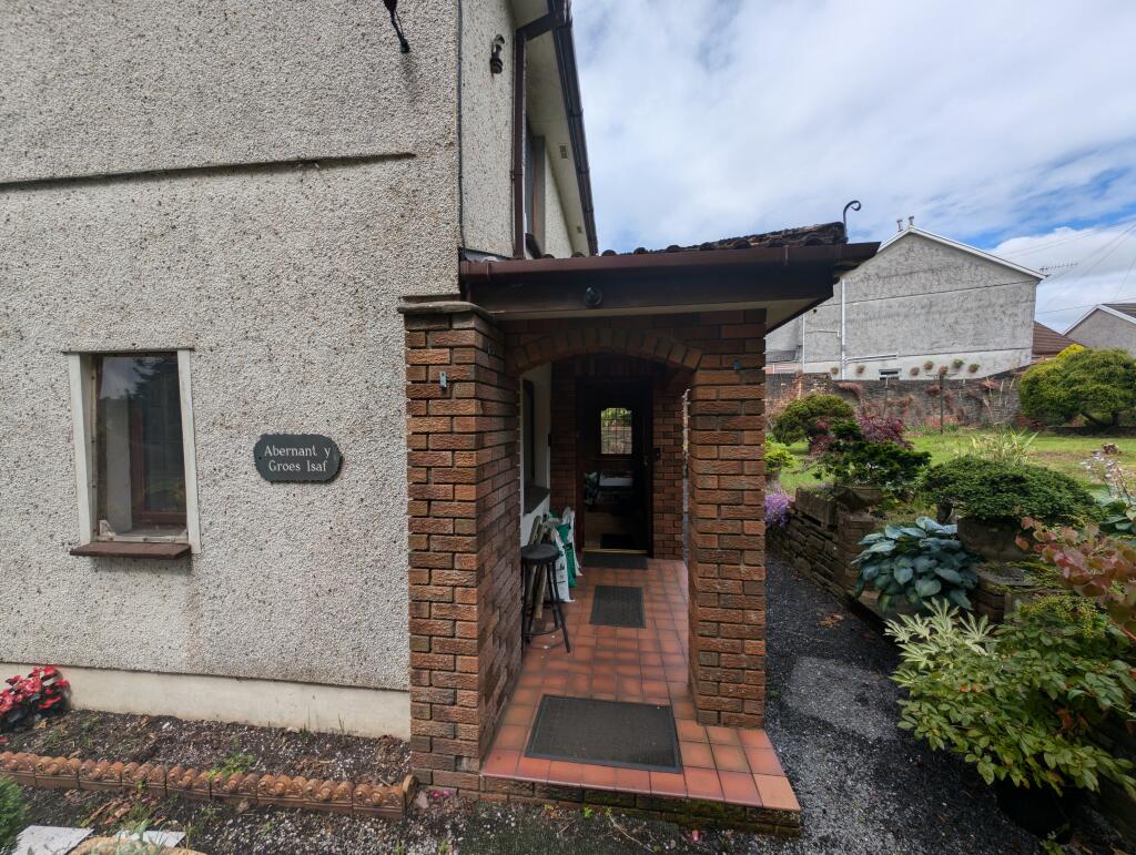 Entrance porch