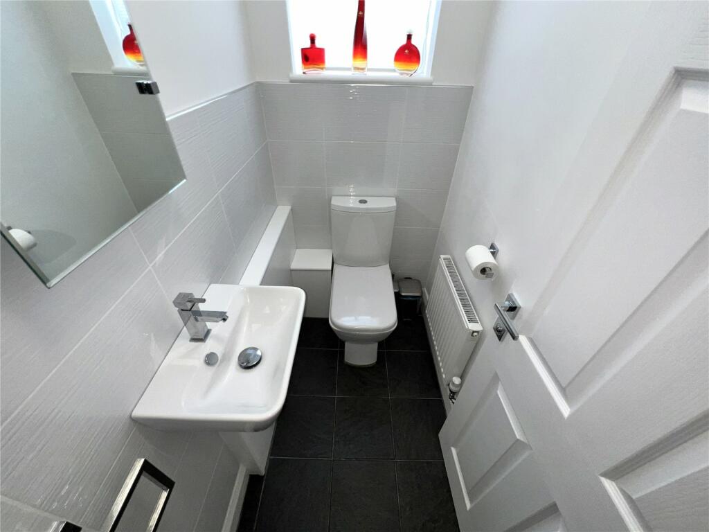 Ground Floor Wc