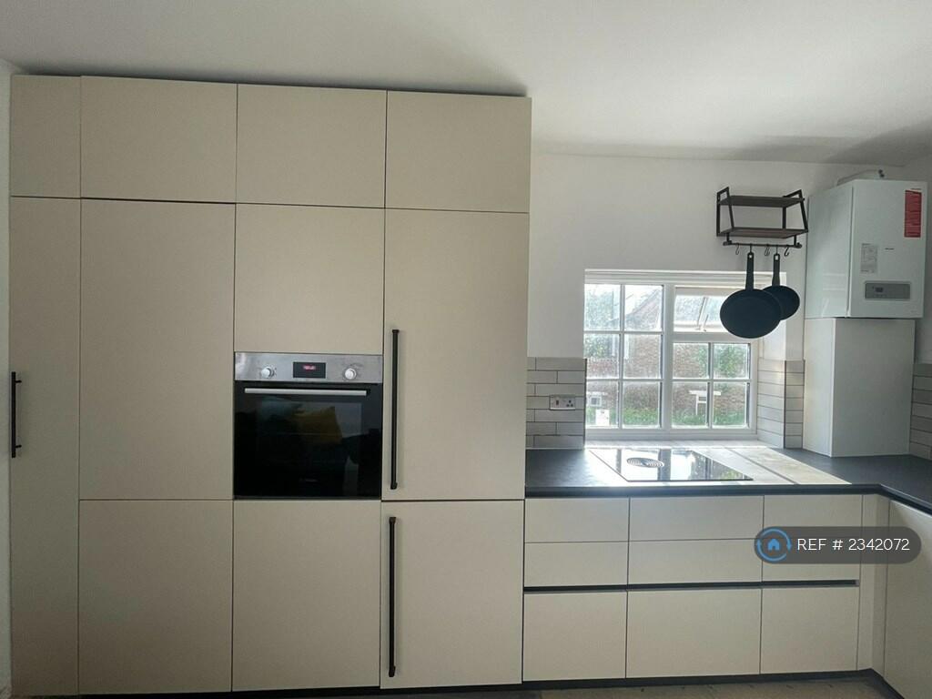 Kitchen 3