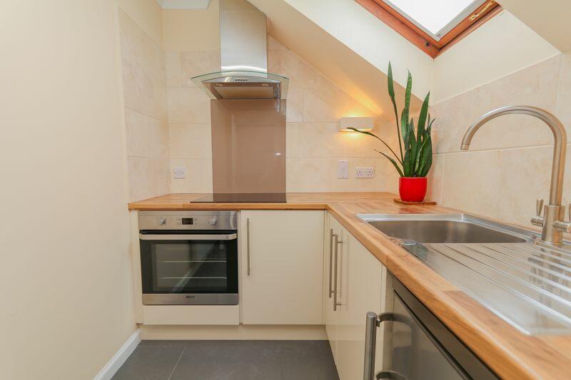 Re-fitted Kitchen 