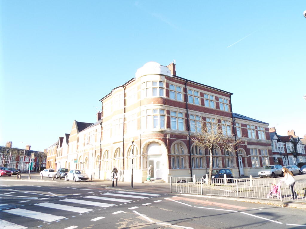 Grosvenor House, Splott