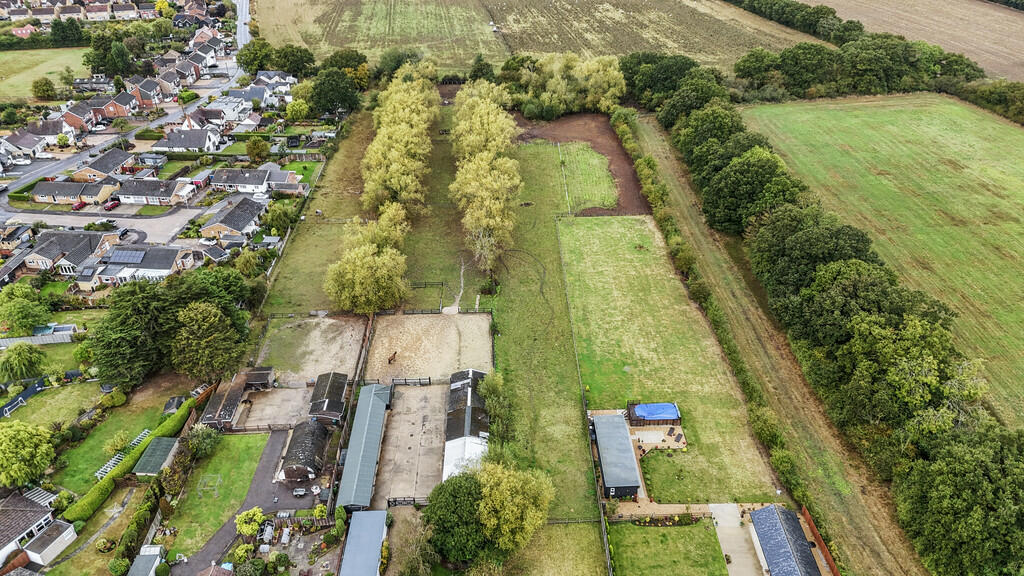 OL-FC(COL)-11Barn...