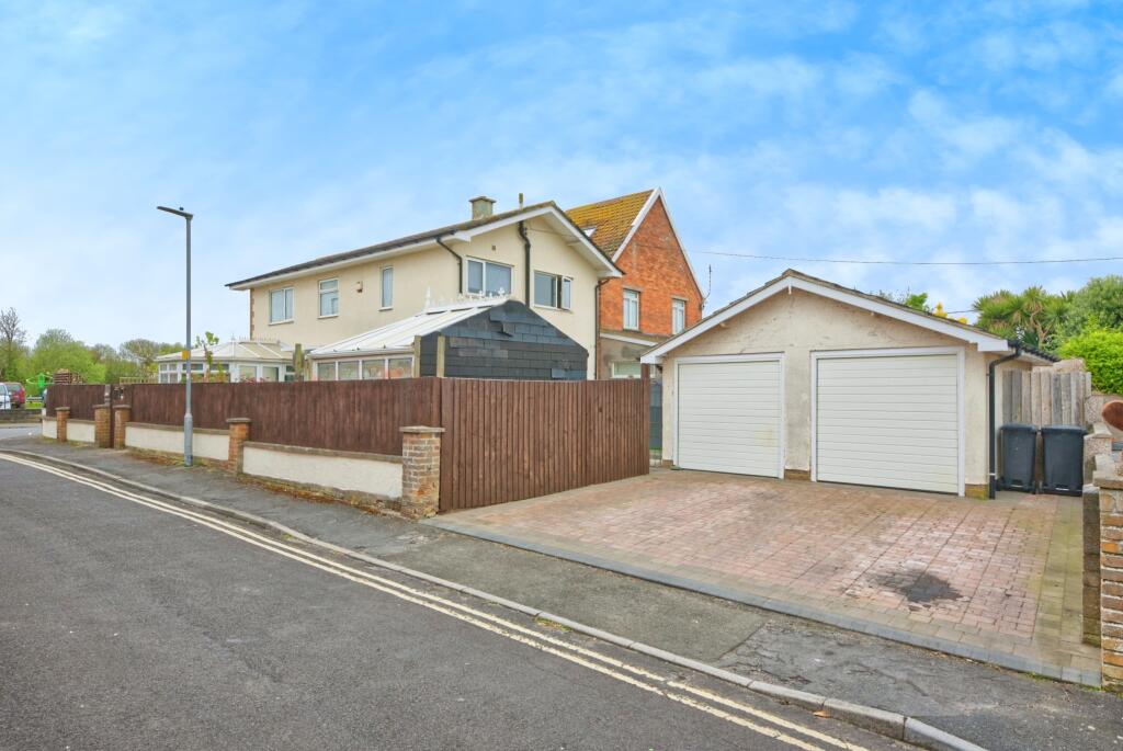 Sandhills Drive, Burnham-on-sea, TA8