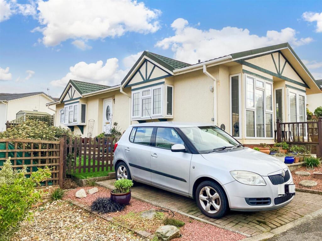 Court Farm Road, Newhaven, East Sussex